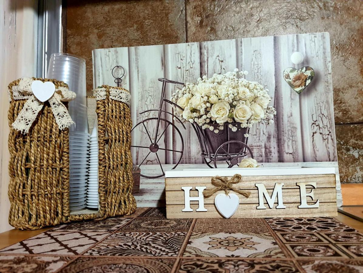 Shabby Chic Rooms Con Cucina E Giardino Privato Pomarico 외부 사진